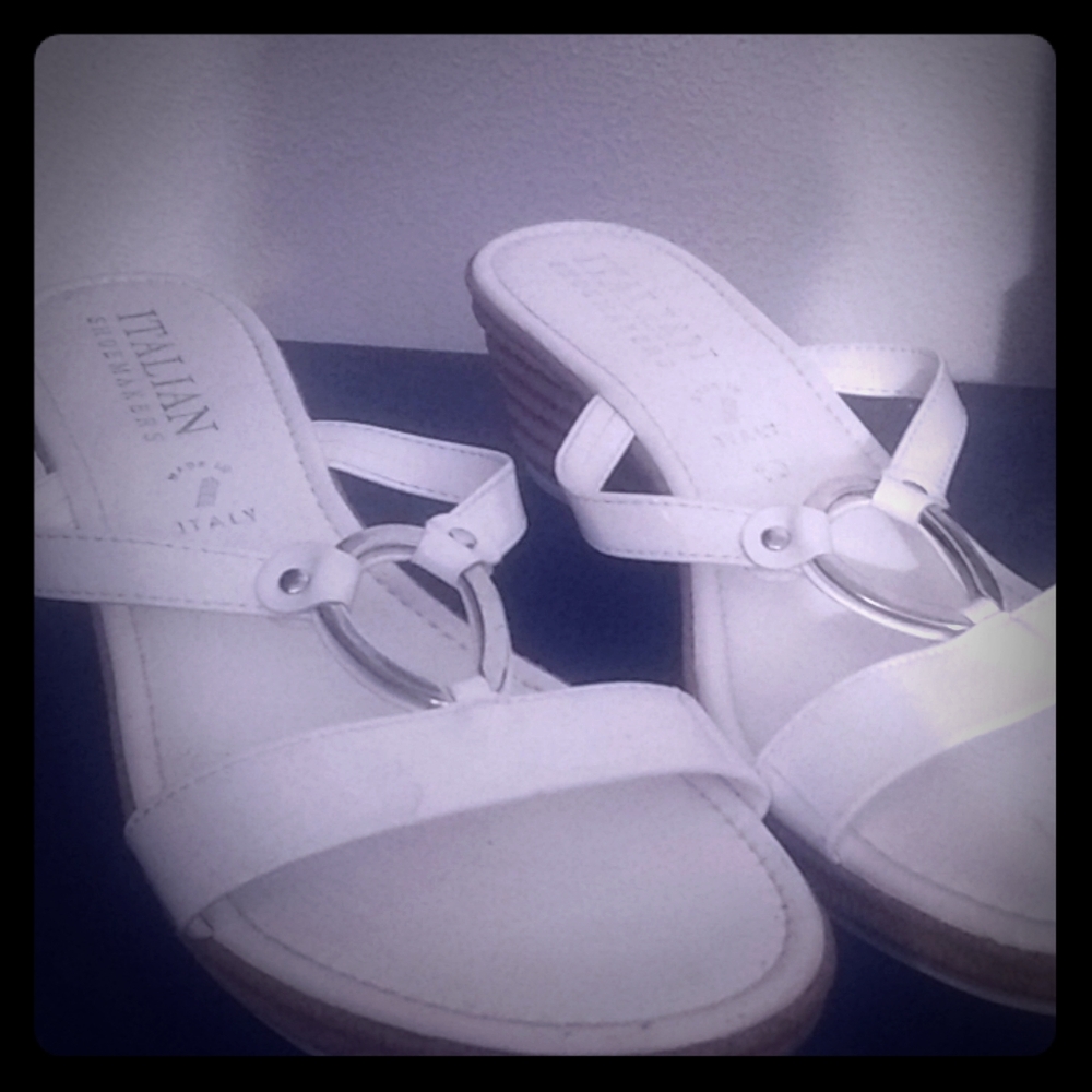 sandles